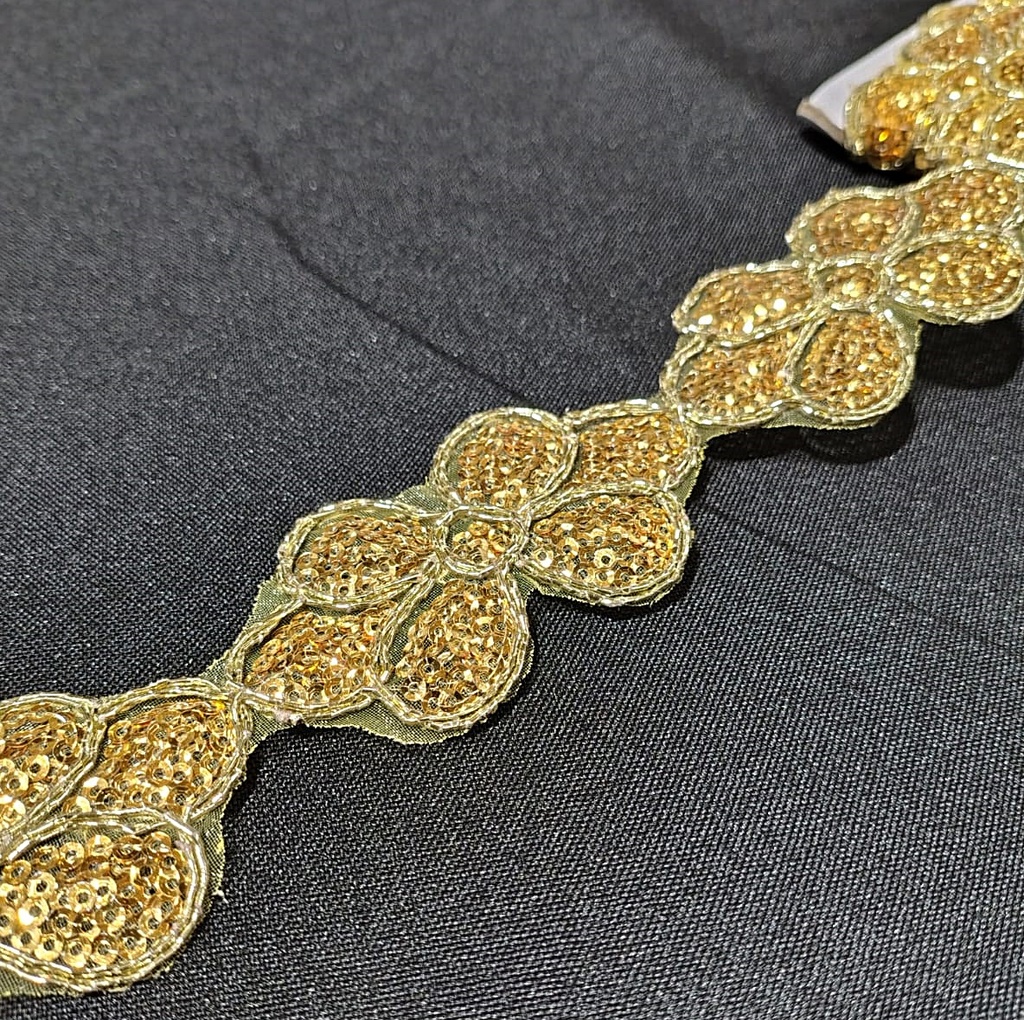 GALONES DE FANTASIA DORADO  DE 4MM- PIEZA POR 10 YDS 