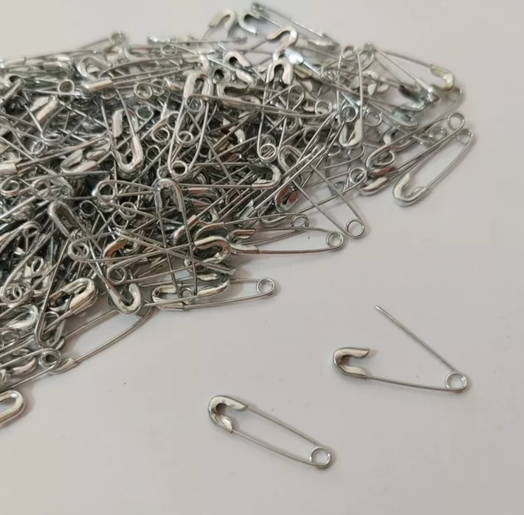 ALFILER DE GANCHO NIQUELADOS  X1728 UND